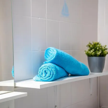 419 Beautiful Summerland Studio, Wi Fi Sat Tv Appartement *