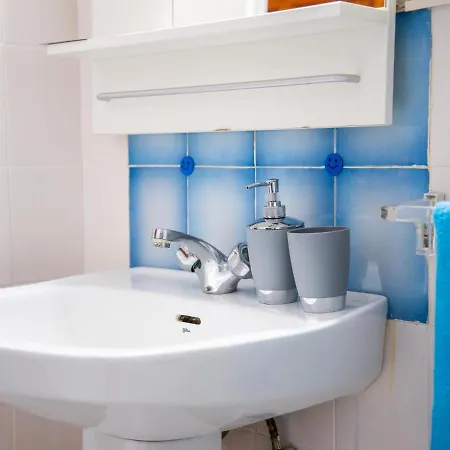 419 Beautiful Summerland Studio, Wi Fi Sat Tv *