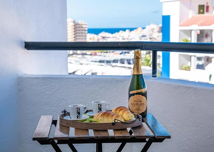 Apartment 419 Beautiful Summerland Studio, Wi Fi Sat Tv