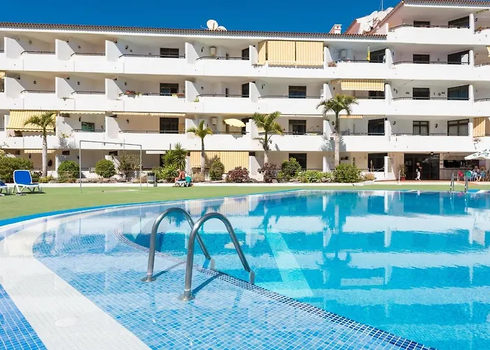 419 Beautiful Summerland Studio, Wi Fi Sat Tv Apartman Arona